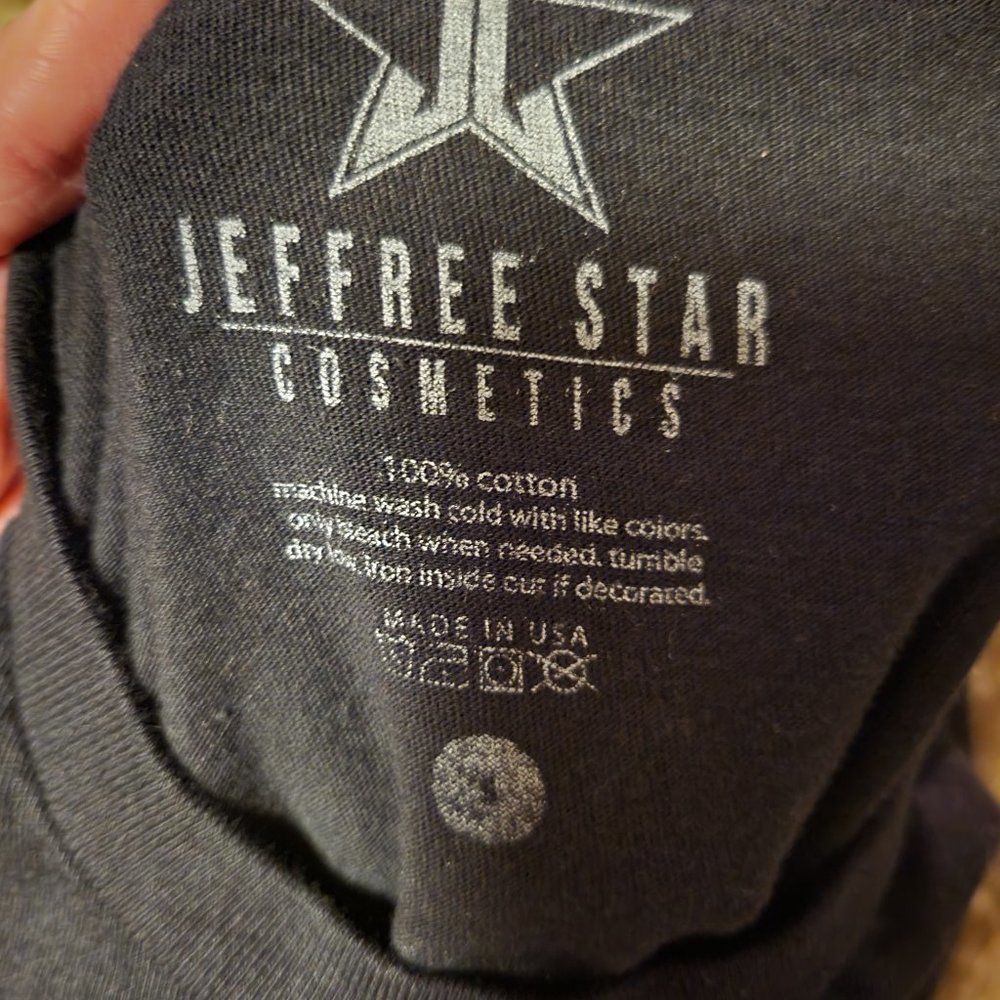 Jeffrey Star Tee - Picture 2 of 3